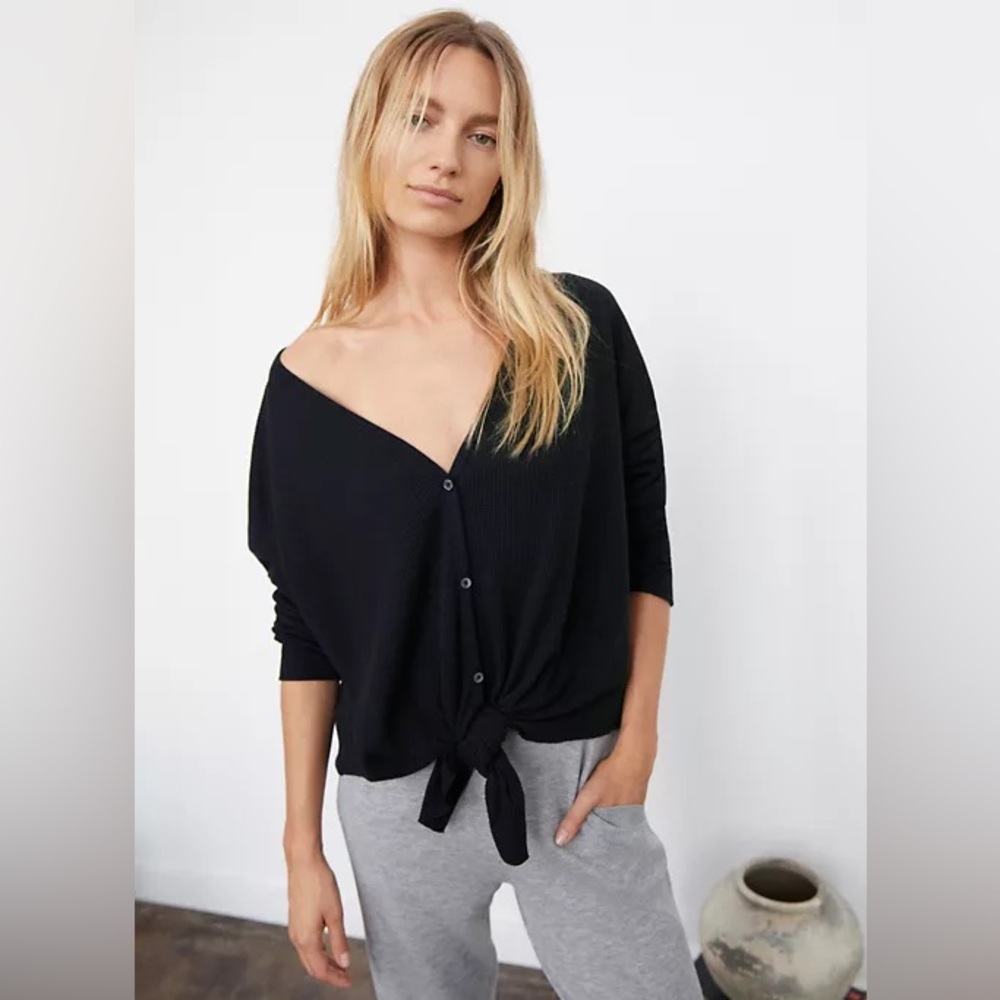 The Group By Babaton Taurus Longsleeve Sweater (xs)